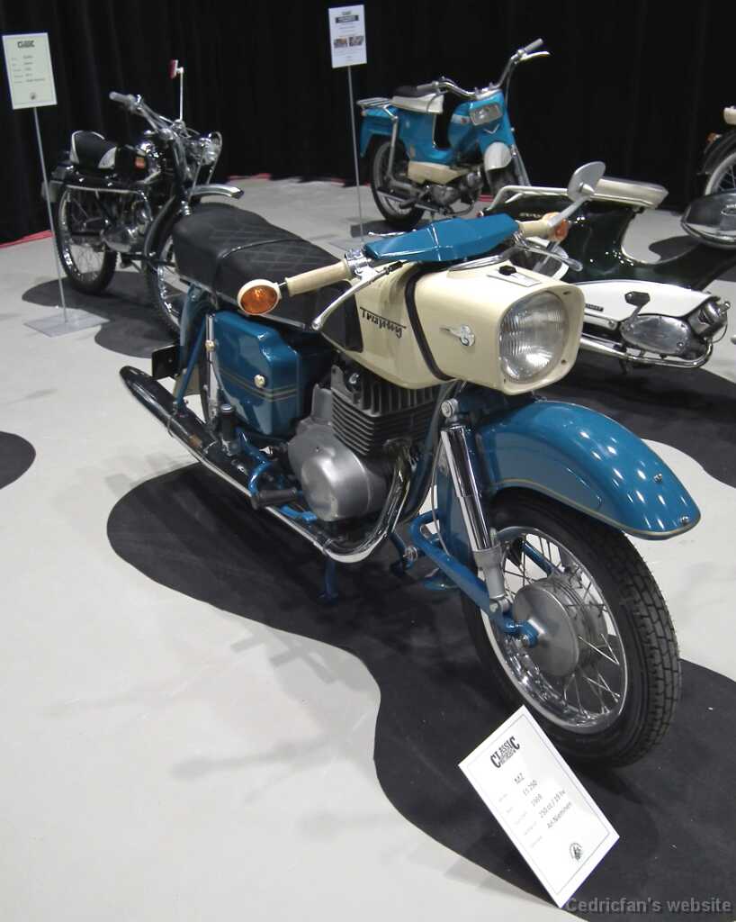 DSCF1044