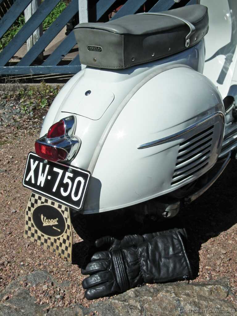 VespatNaantalissaX