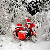 SantaSnowForest19