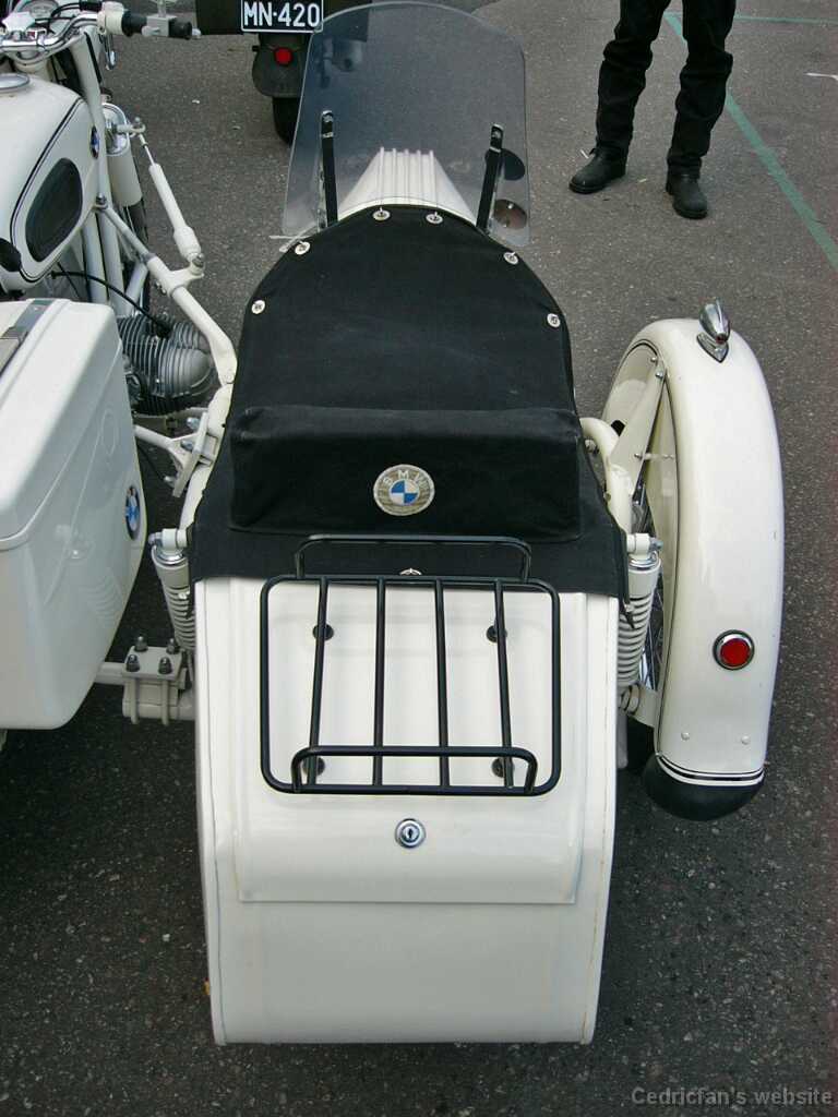 L1000434