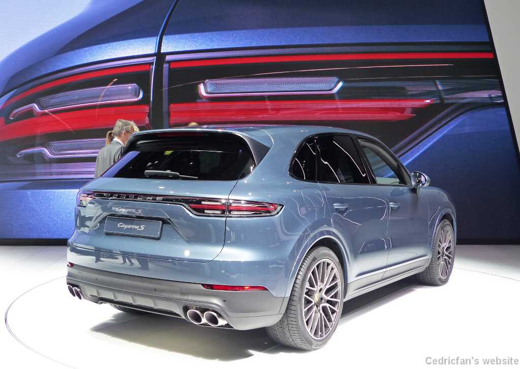 Porsche_Cayenne