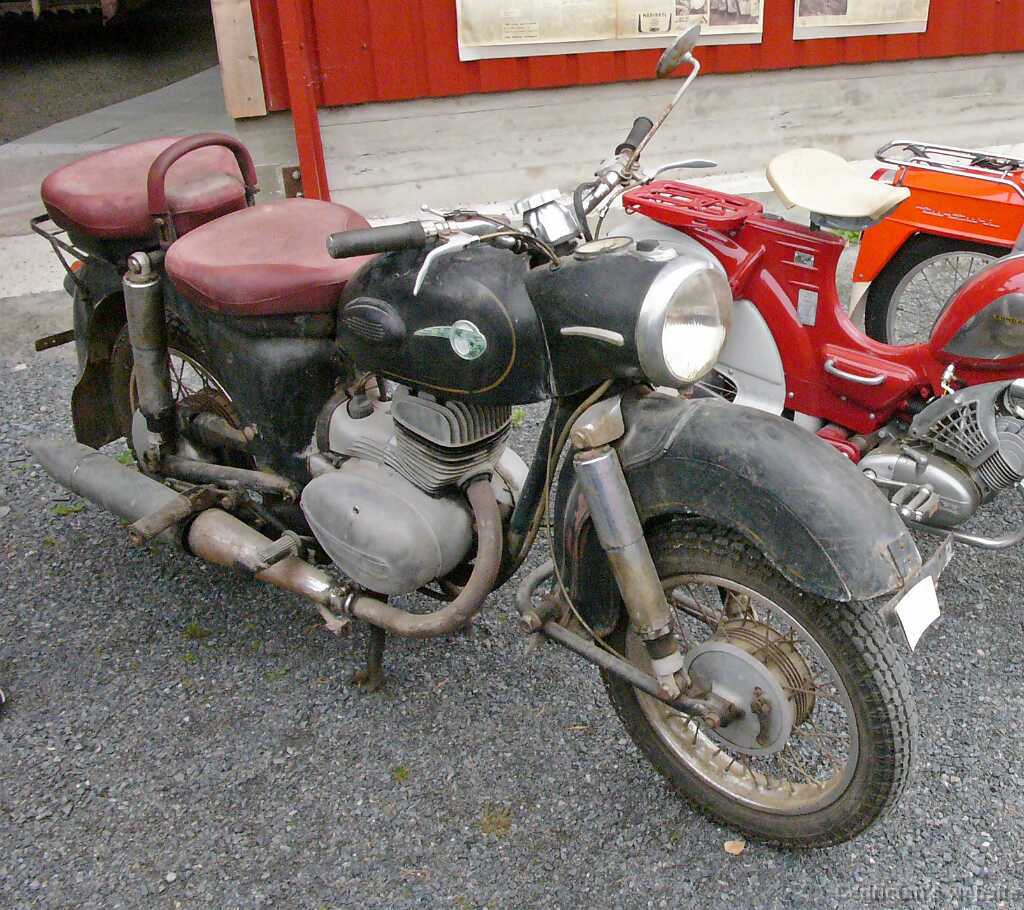 L1070097mz
