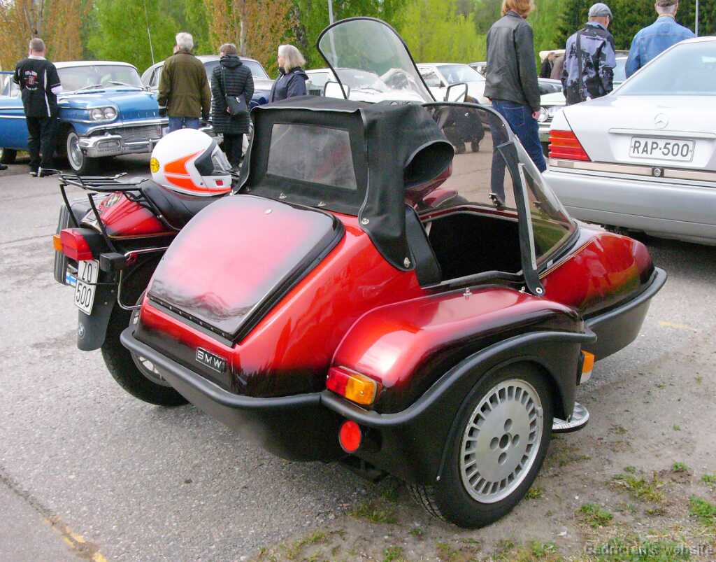 L1070203
