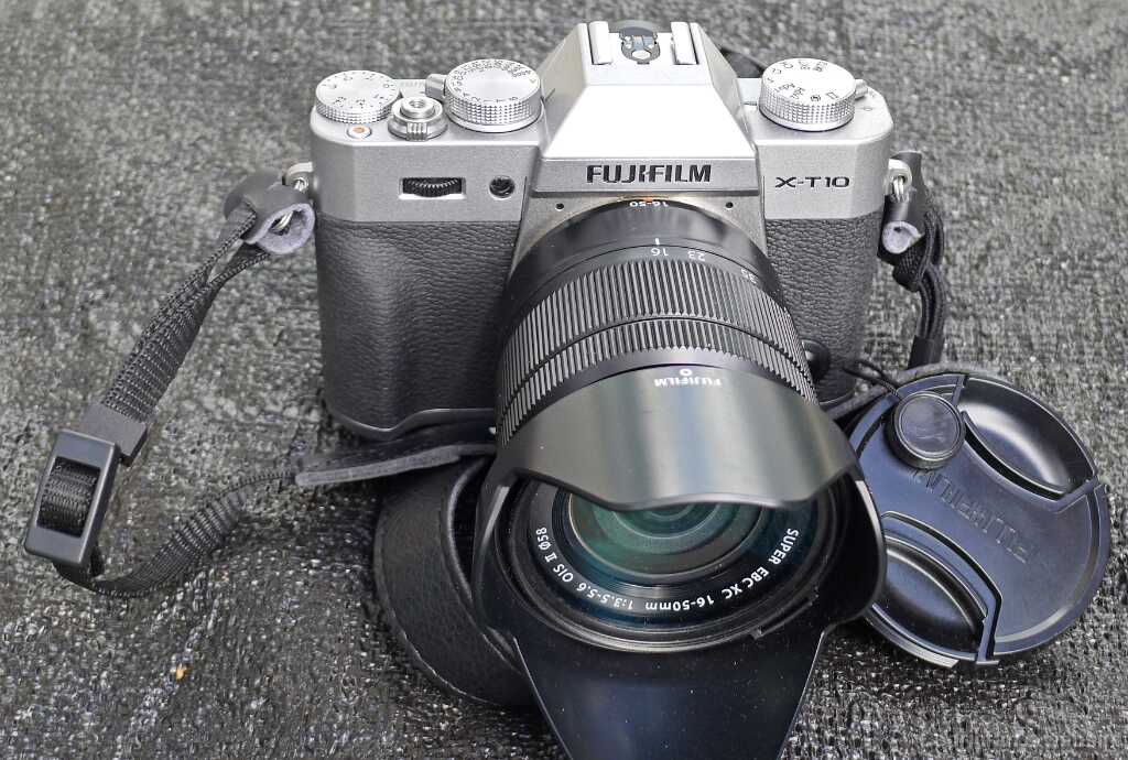 FujiXT10