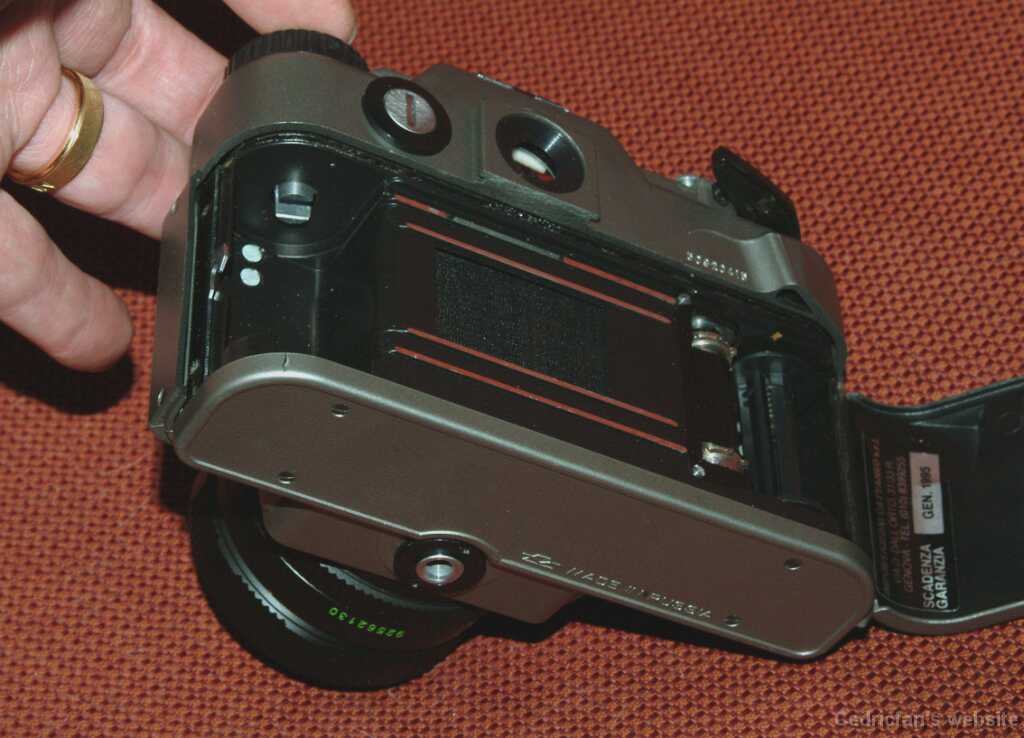 Zenit122_KMZ50y2