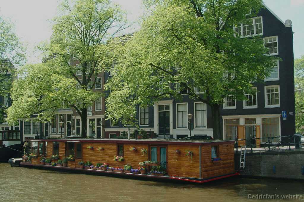 10AmsterLaiva