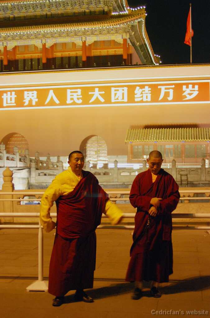 DSC_0062_Monks