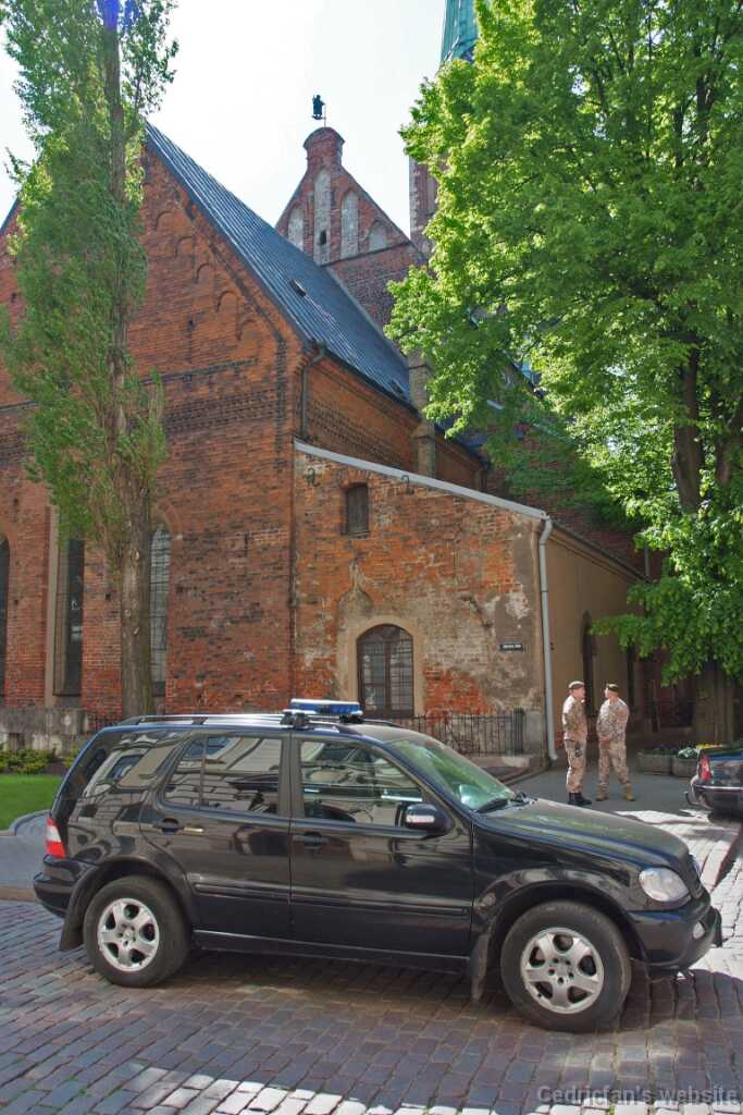 DSCF1932