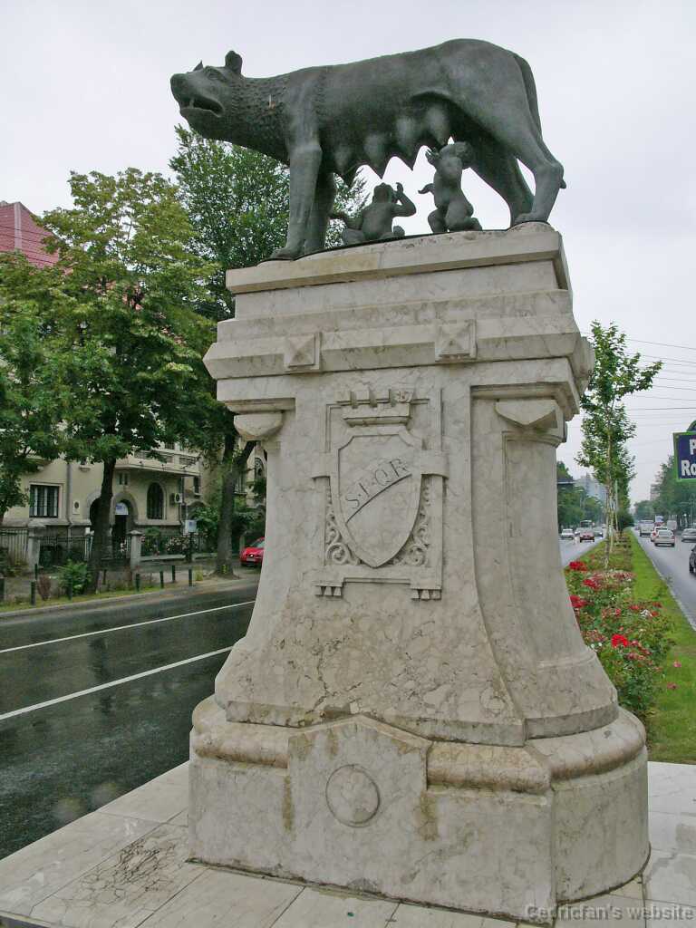 L1000828