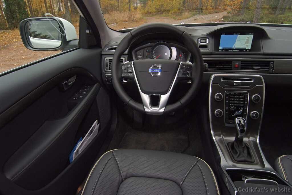 VolvoXC70 (5)