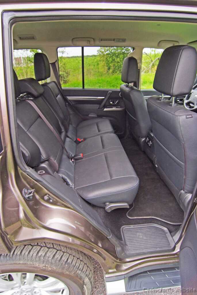 Pajero (5)