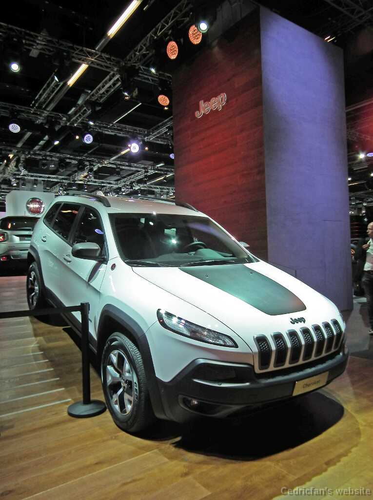 JeepCherokee (2)