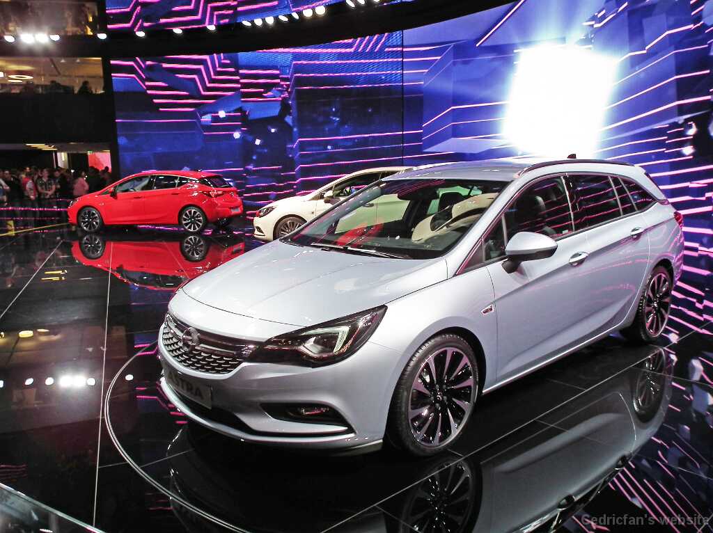 OpelAstra