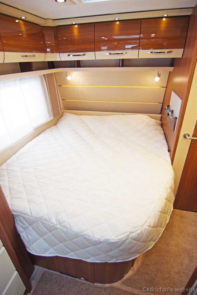 LMC570D (1)