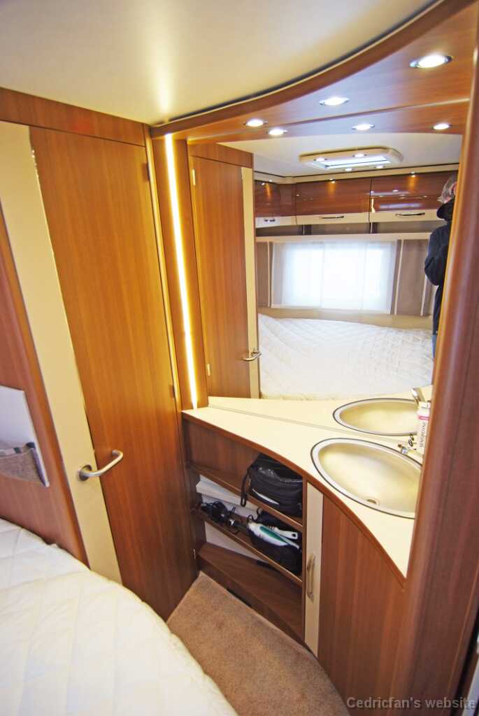 LMC570D (2)