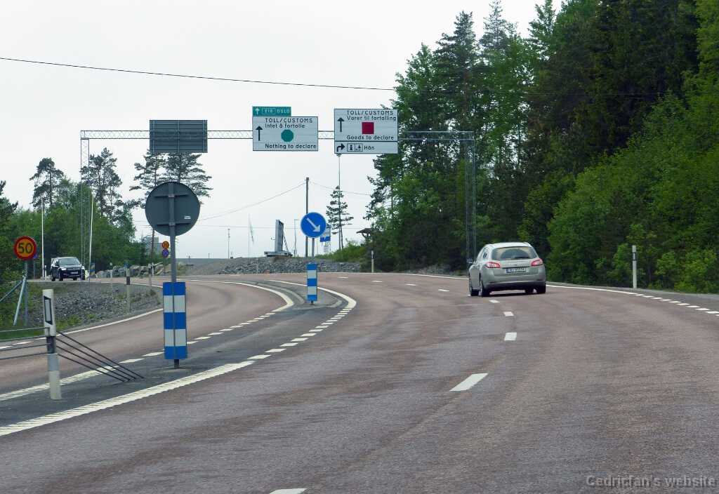 P1270461