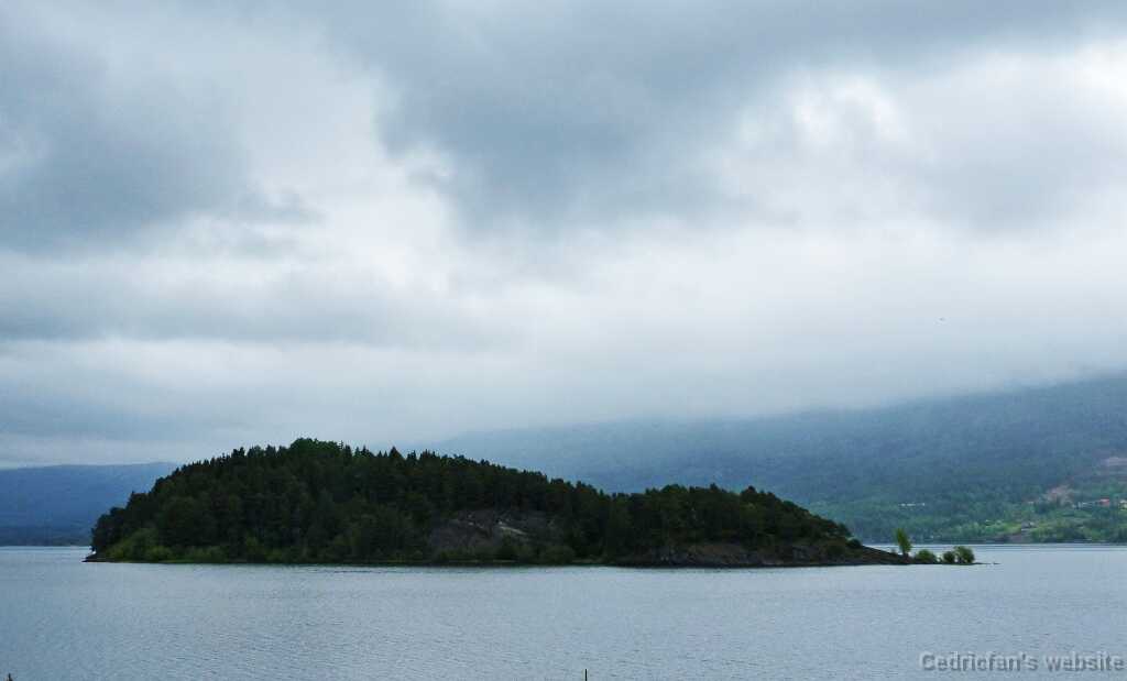 P1270584