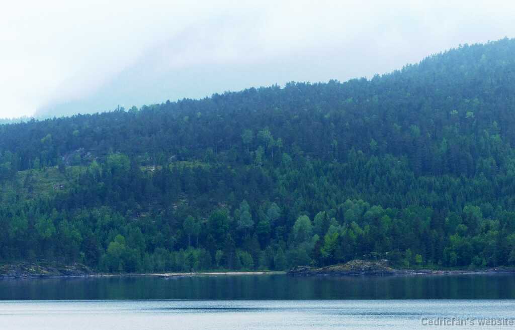 P1270592