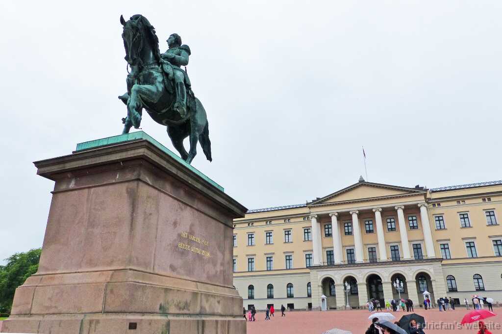 P1270568