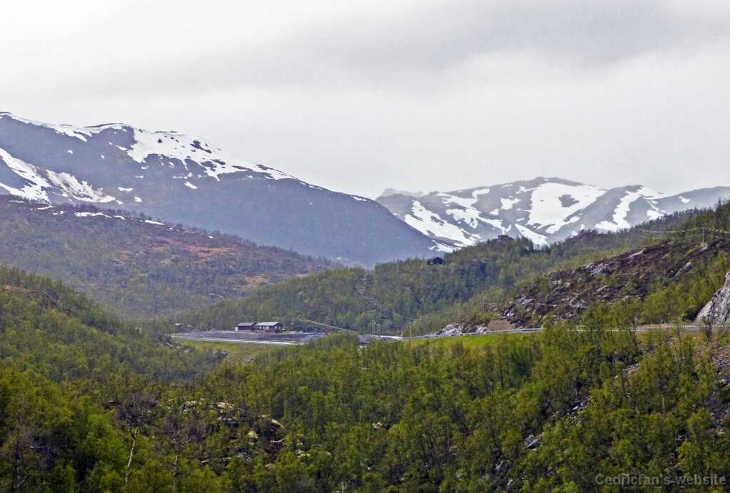 P1270683