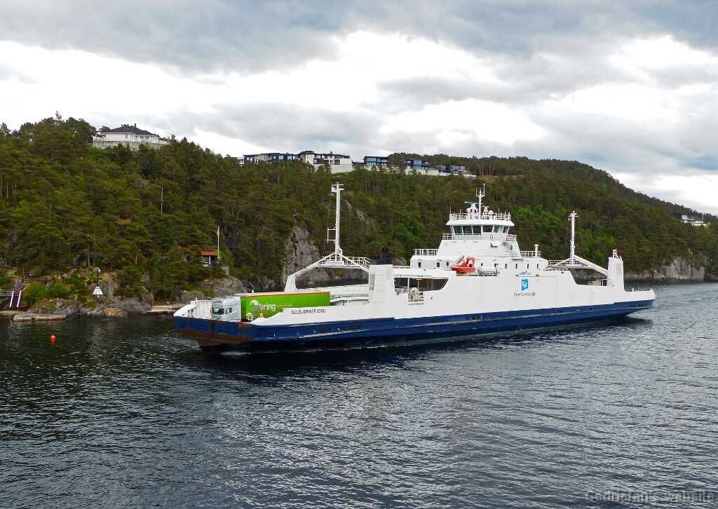 P1280013