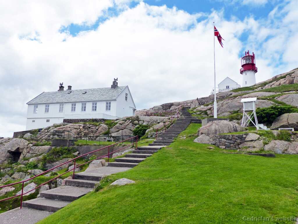 P1280111