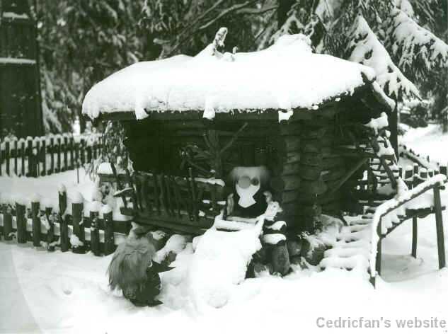 FAUNI_TROLLS_IN_TROLLFOREST_winter_1966_001