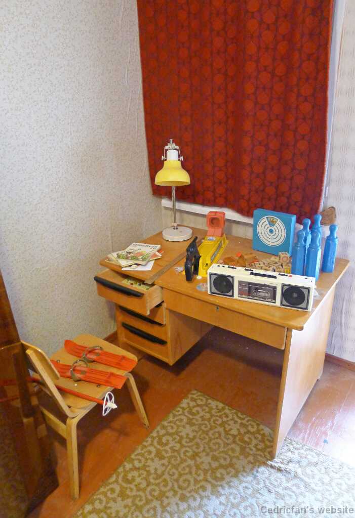 L1090568