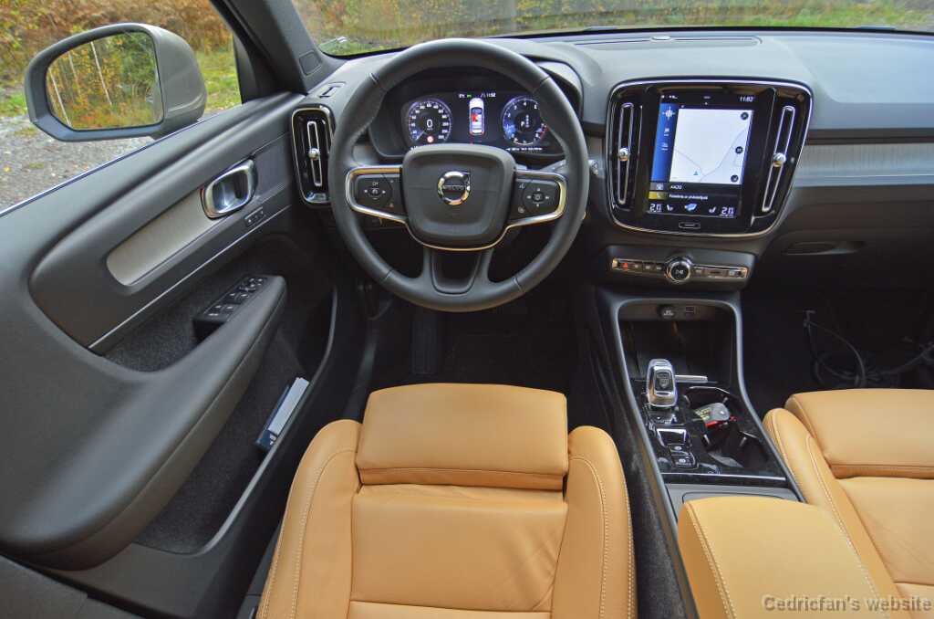 XC40 (1)