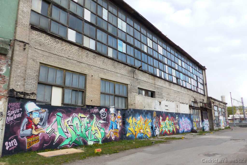 P1290156